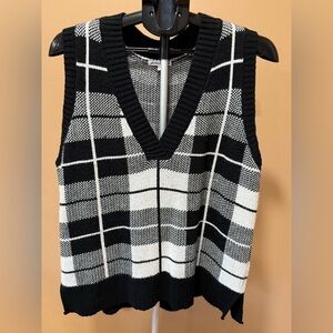 Subdued Black White Plaid Sweater Vest One Size EUC Preppy Eclectic Grandpa
